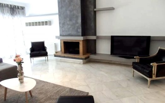 CENTER -GLYFADA