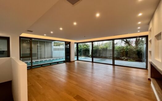 ELLINIKO-NEW LUXURY MAISONETTE