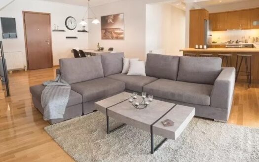 GOLF LUXURY MAISONETTE-4 BEDROOMS ID3092