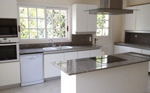 VOULA LUXURY VILLA