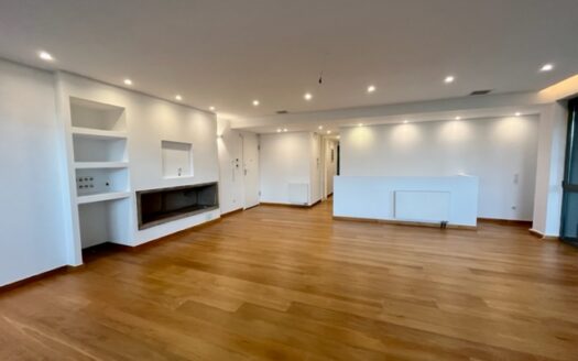ELLINIKO -LUXURY MAISONETTE