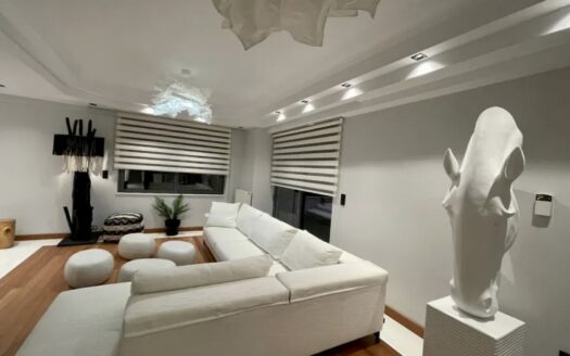 GOLF LUXURY VILLA