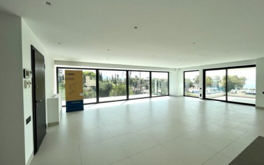 VOULA – 3 LEVEL GROUND FLOOR RESIDENCE