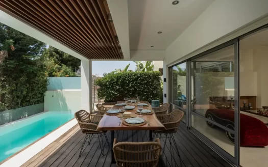 VOULA-2 LEVEL  GROUND FLOOR RESIDENCE