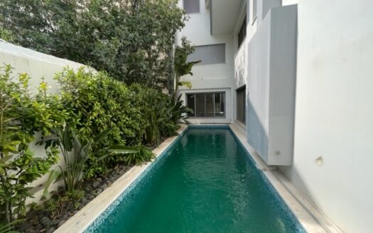 VOULA 2 LEVEL GROUND-FLOOR MAISONETTE