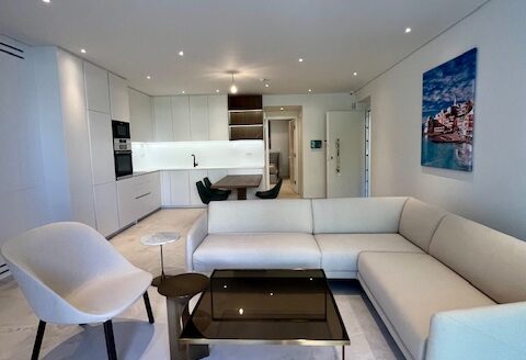 VOULA -LUXURY APARTMENT