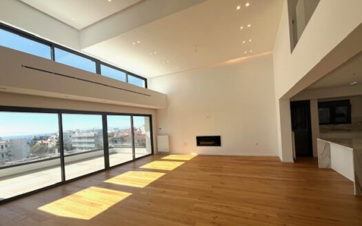 2- LEVEL PENTHOUSE RESIDENCE