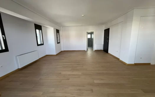 GLYFADA GOLF-LUXURY APARTMENT