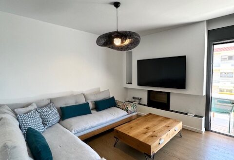 GLYFADA -FURNISHED APARTMENT