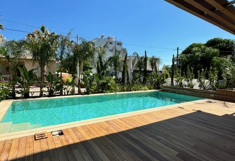 VOULA 2 -LEVEL RESIDENCE WITH  PRIVATE POOL