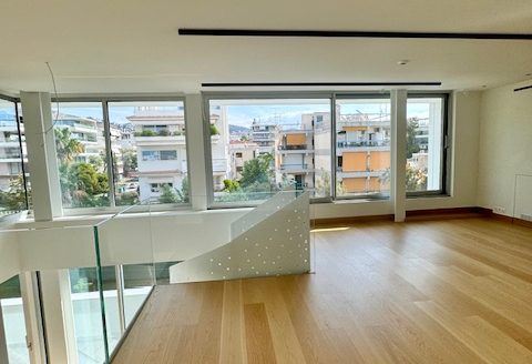 VOULA 2 -LEVEL PENTHOUSE