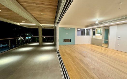 SINGLE LEVEL RESIDENCE A+