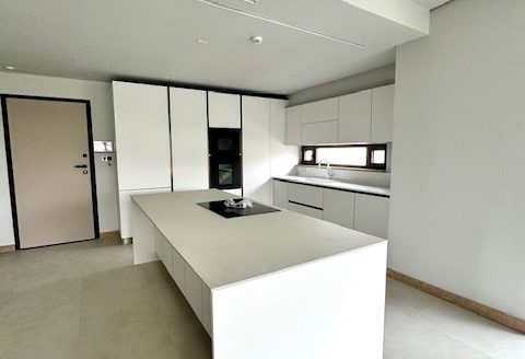 LUXURY APARTMENT -VOULA
