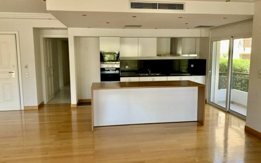 SINGLE LEVEL RESIDENCE -VOULA