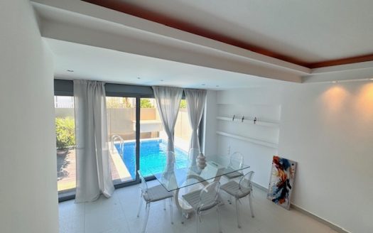 VOULA-LUXURY MAISONETTE