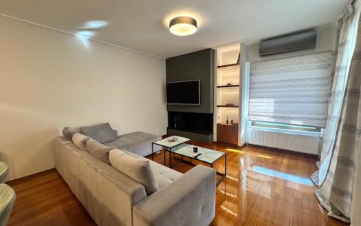 GLYFADA -CENTER FURNISHED APARTMENT