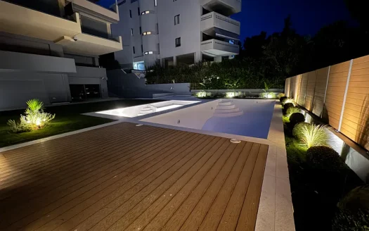 VOULA-2 LEVEL MAISONETTE WITH PRIVATE GARDEN &POOL