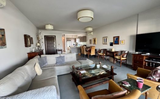 GLYFADA -CENTER LUXURY APARTMENT