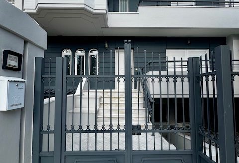 VOULA KALYMNIOTIKA  -3 LEVEL MAISONETTE