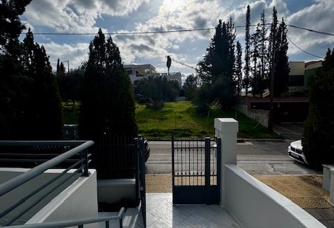 VOULA KALYMNIOTIKA  -3 LEVEL MAISONETTE