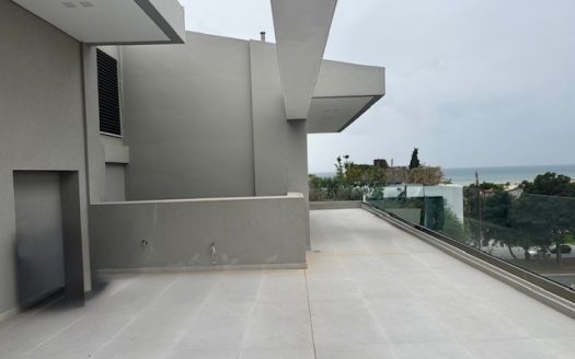 GLYFADA GOLF -2 LEVEL MAISONETTE WITH SEA VIEW