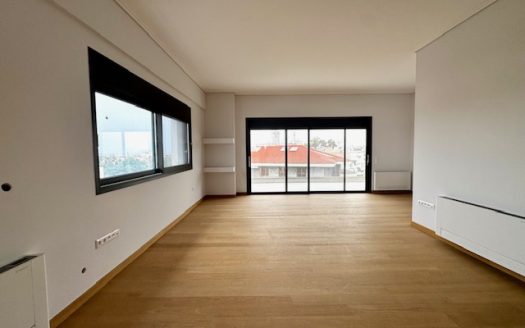 GLYFADA GOLF -2 LEVEL MAISONETTE WITH SEA VIEW