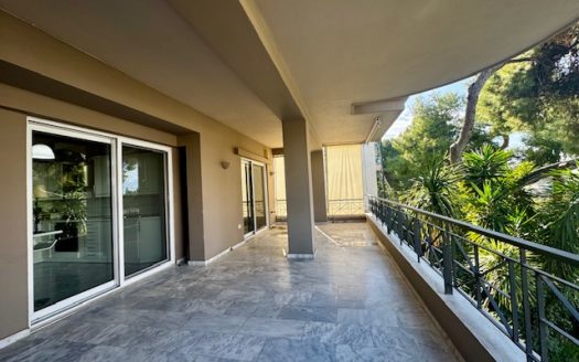 GLYFADA GOLF -LUXURY APARTMENT