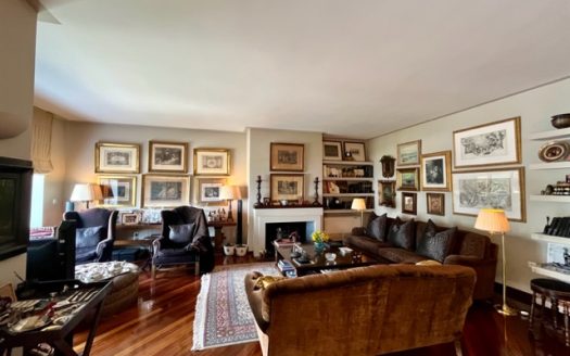 GLYFADA-GOLF LUXURY APARTMENT