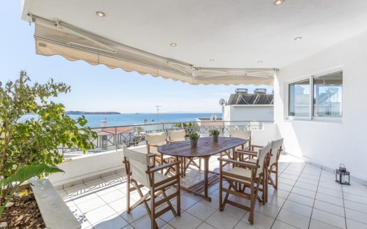 VOULA CENTER -APARTMENT WITH SEA VIEW