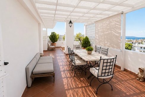GLYFADA-CENTER  TOP FLOOR MAISONETTE WITH SEA VIEW