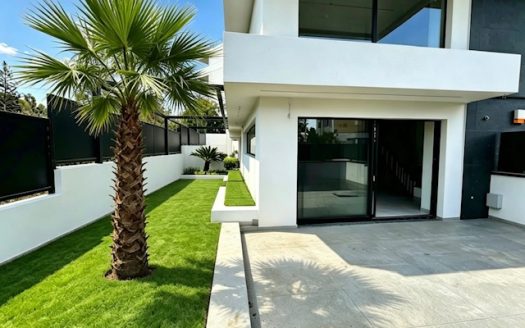 VOULA -CENTER LUXURY MAISONETTE READY TO MOVE