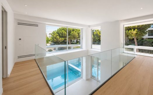 GLYFADA -CENTER LUXURY MAISONETTE A+