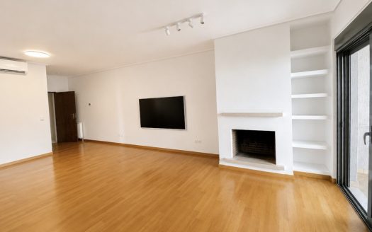 – GLYFADA CENTER -LUXURY APARTMENT